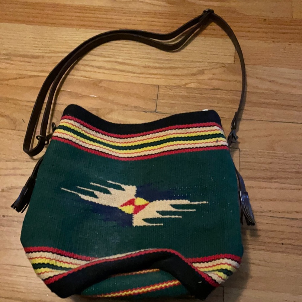Vintage Native bucket bag pre loved